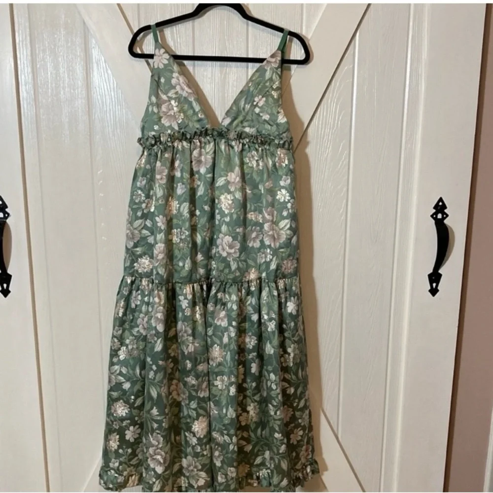 I CAN’T WAIT SAGE GREEN JACQUARD FLORAL MAXI DRESS